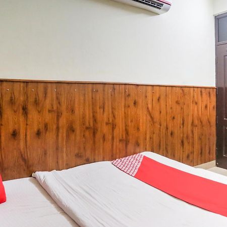 Hotel O Shri Sai Guest House Delhi  Exterior photo