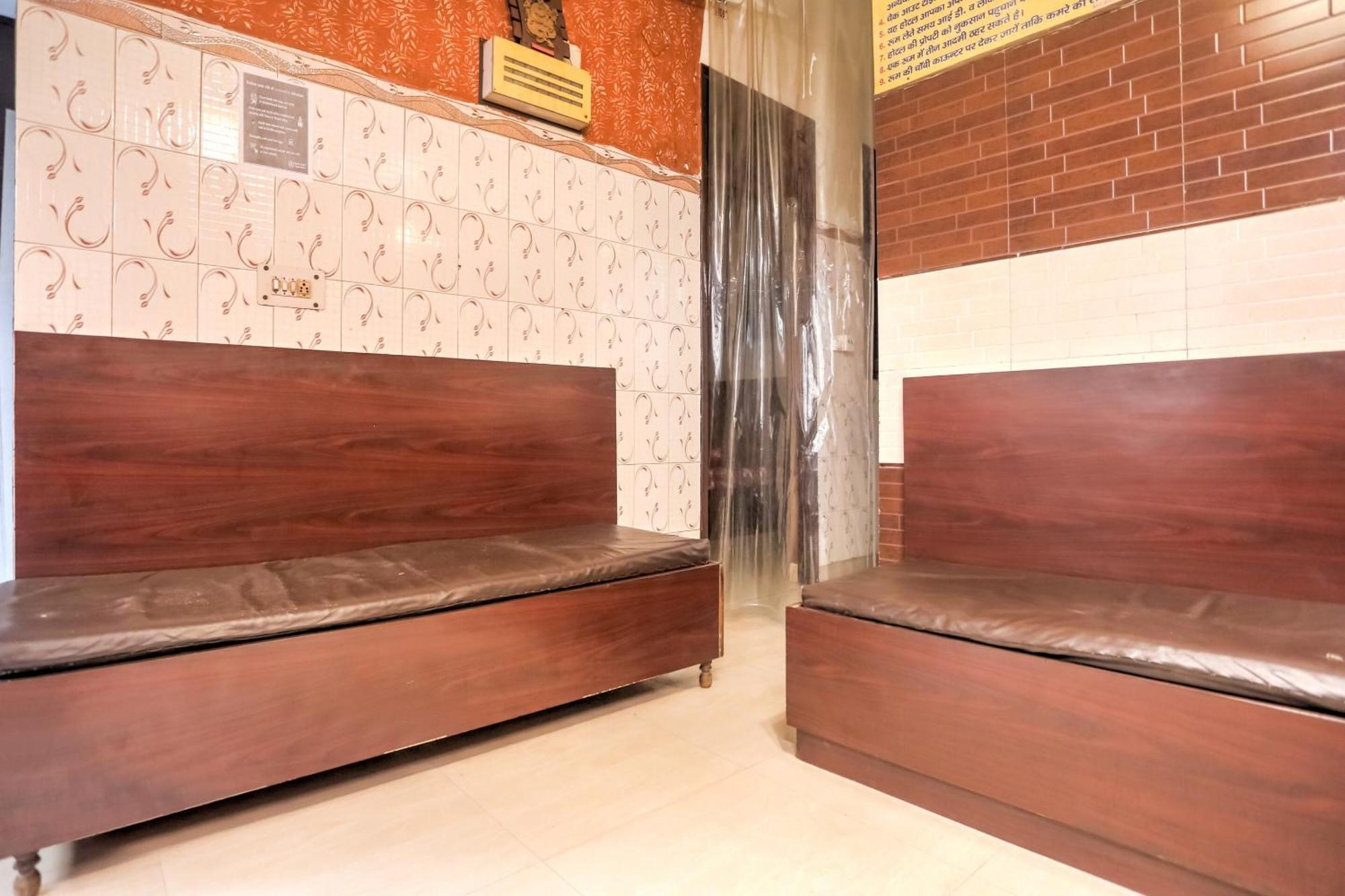 Hotel O Shri Sai Guest House Delhi  Exterior photo