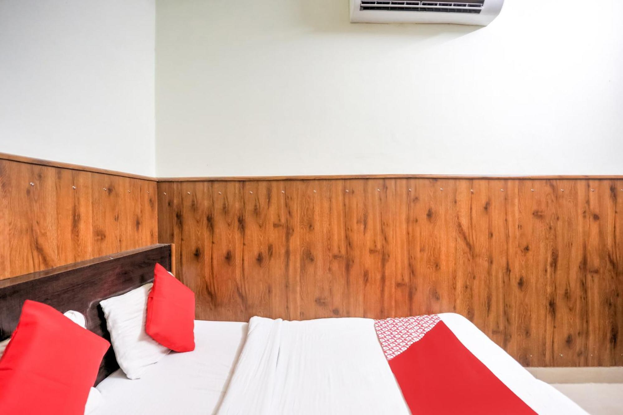 Hotel O Shri Sai Guest House Delhi  Exterior photo