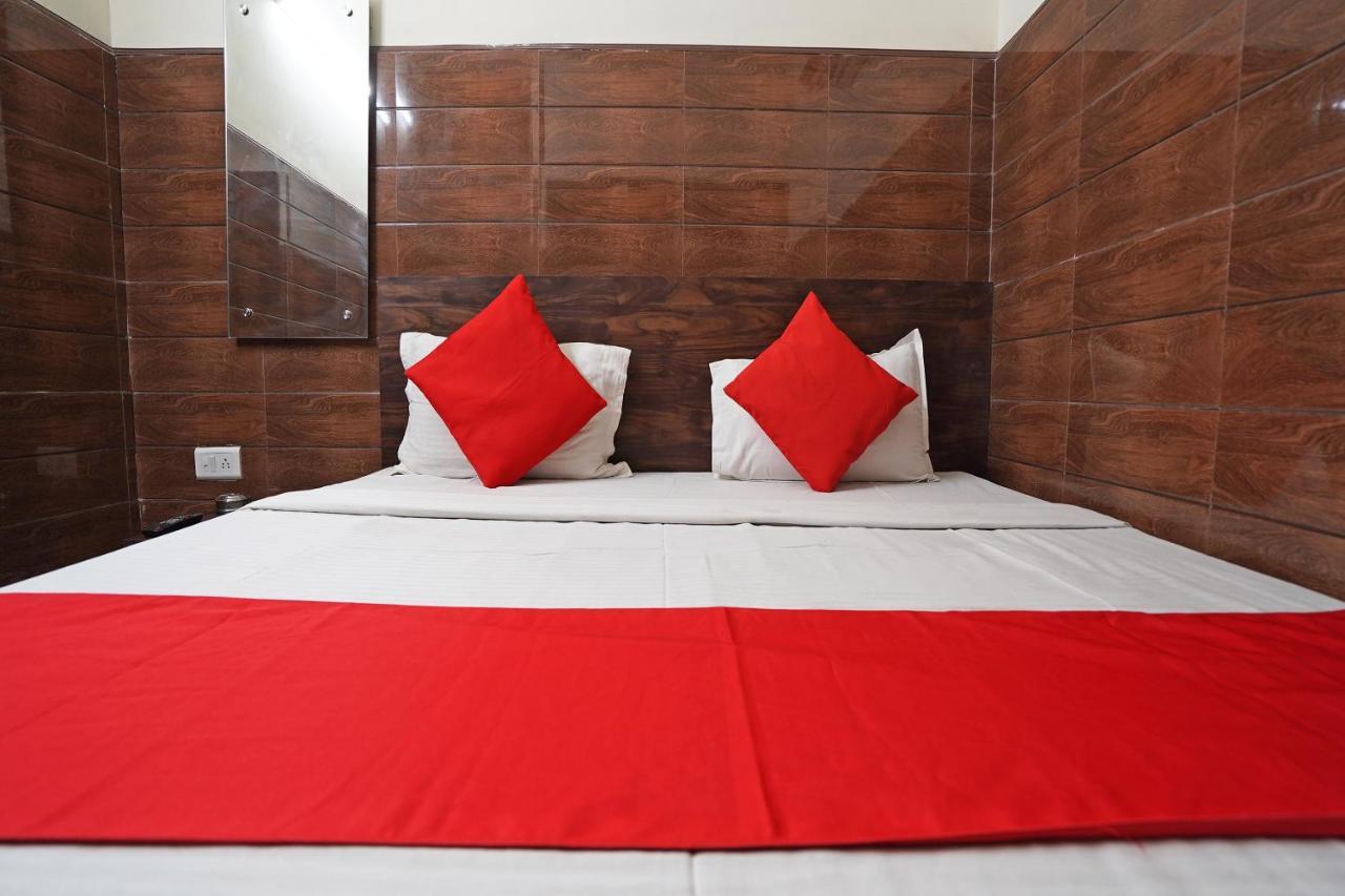 Hotel O Shri Sai Guest House Delhi  Exterior photo